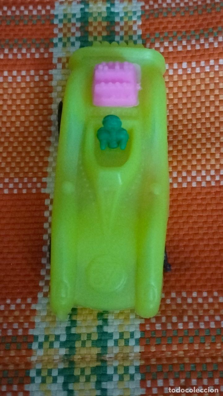 Juguetes antiguos: ANTIGUO COCHE TIPICO DE LOS KIOSKOS - Foto 2