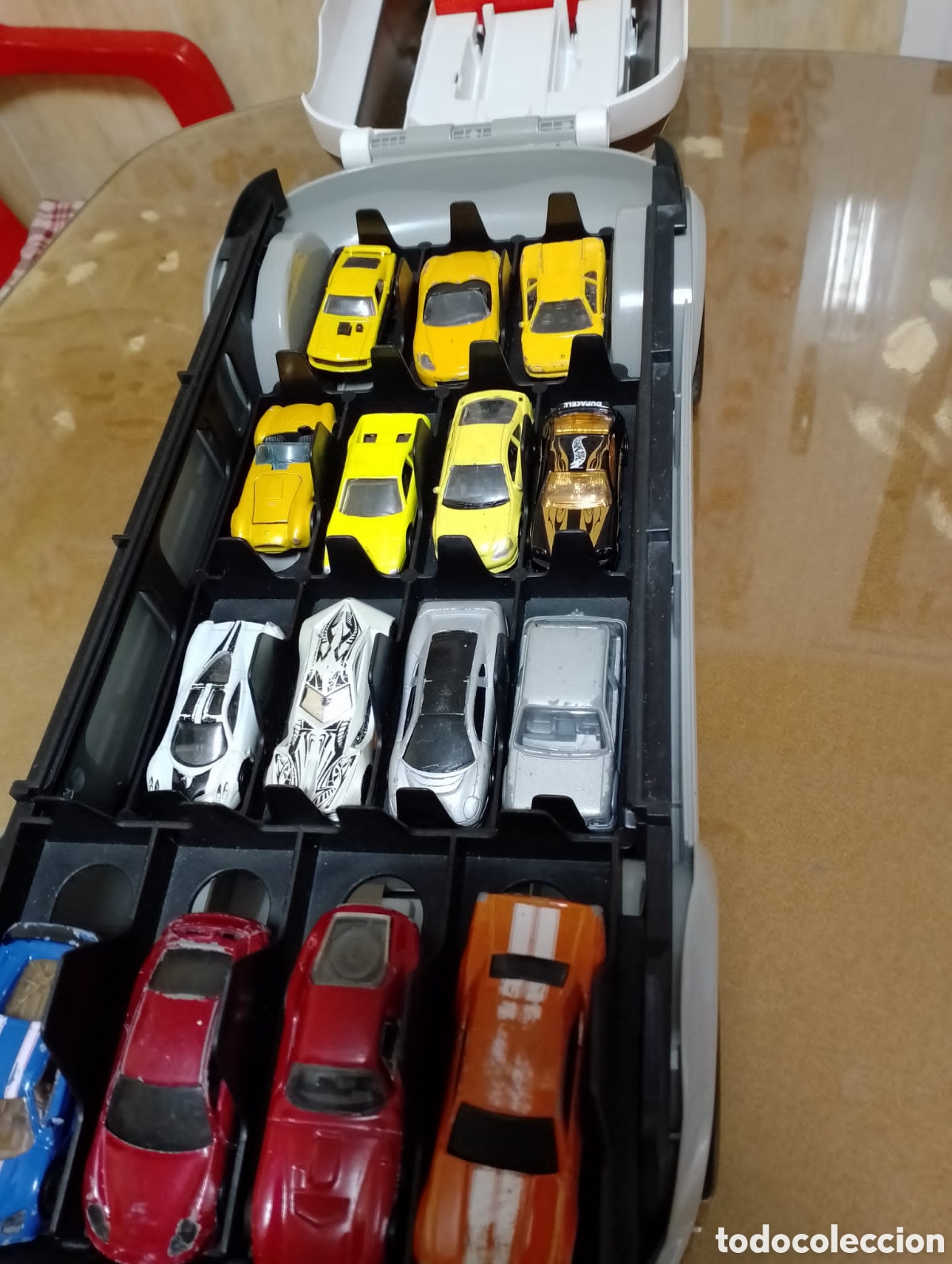 Juguetes antiguos: Porta coches de Mayorette - Foto 9