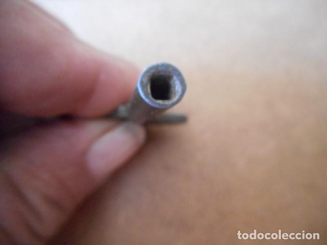 Juguetes antiguos: llave juguetes comando - Foto 4