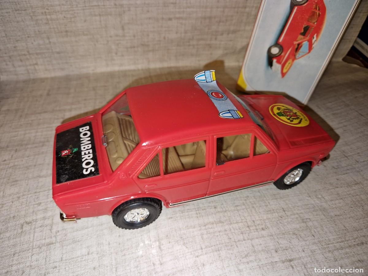 Juguetes antiguos: COCHE SEAT 131 BOMBEROS DE KARPAN