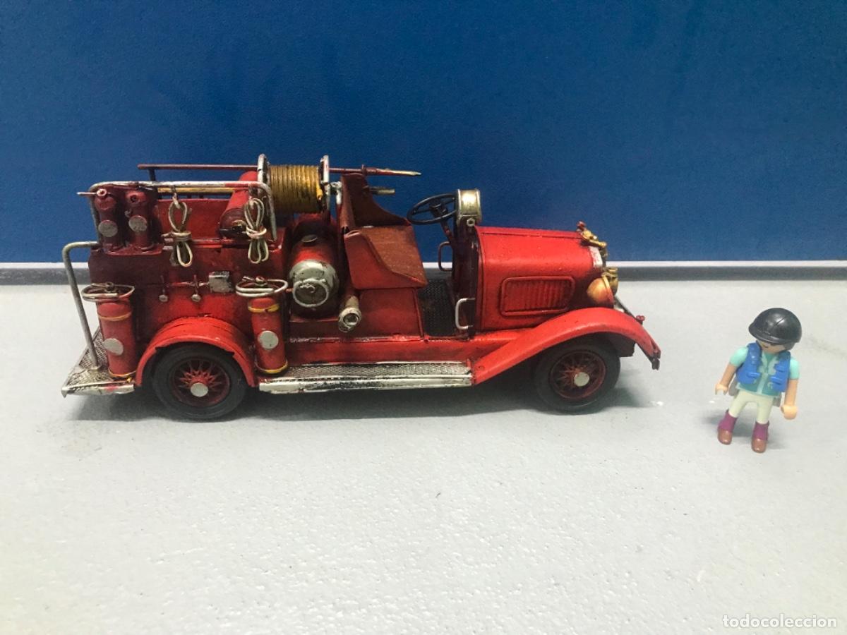 Juguetes antiguos: Cami&oacute;n de bomberos de decoraci&oacute;n - Foto 1