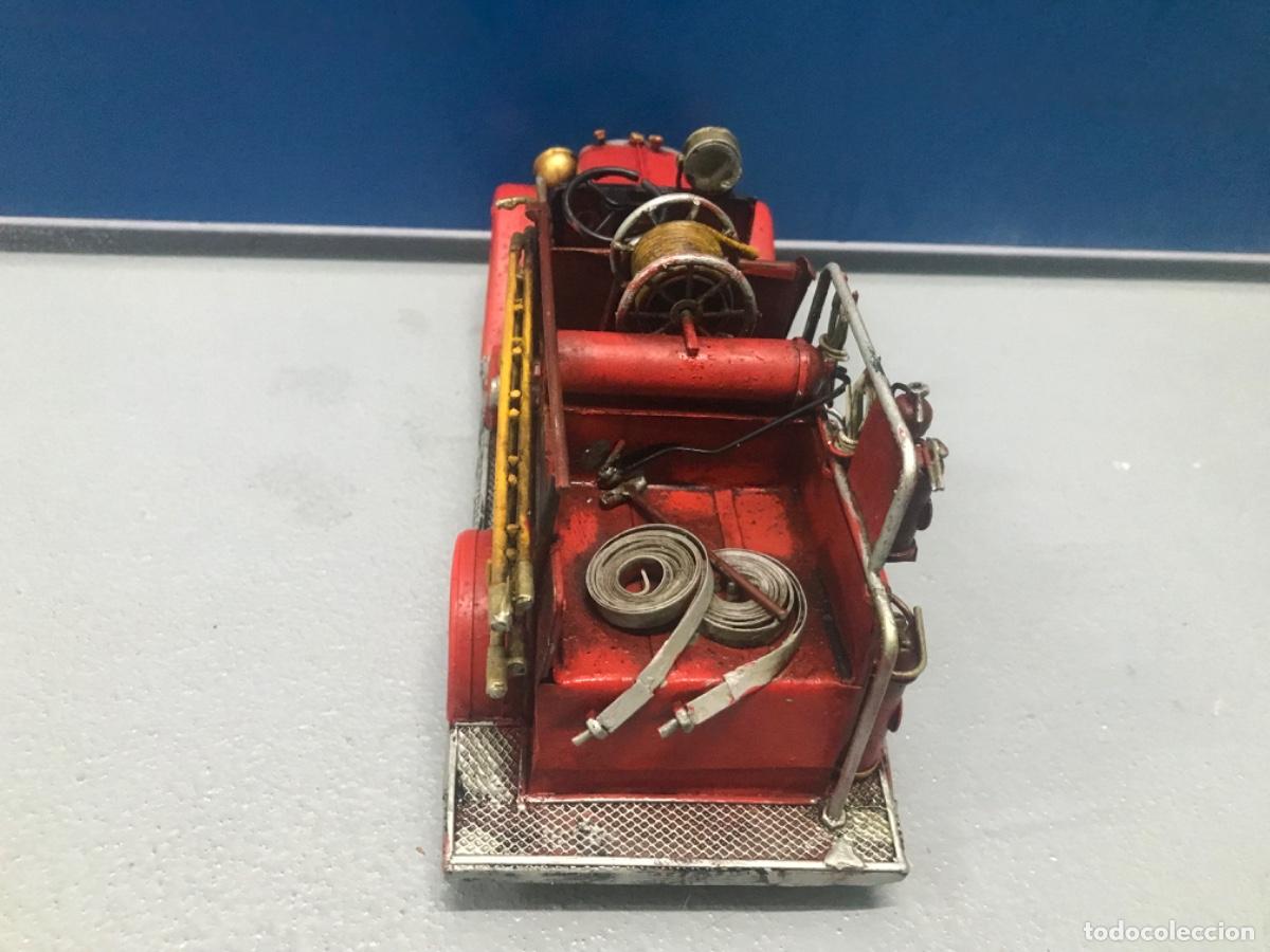 Juguetes antiguos: Cami&oacute;n de bomberos de decoraci&oacute;n - Foto 4