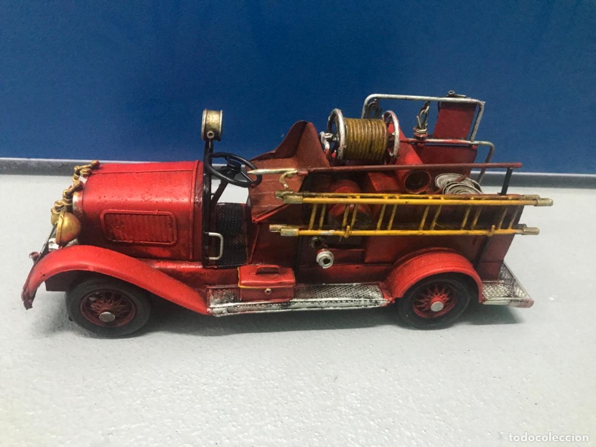 Juguetes antiguos: Cami&oacute;n de bomberos de decoraci&oacute;n - Foto 5