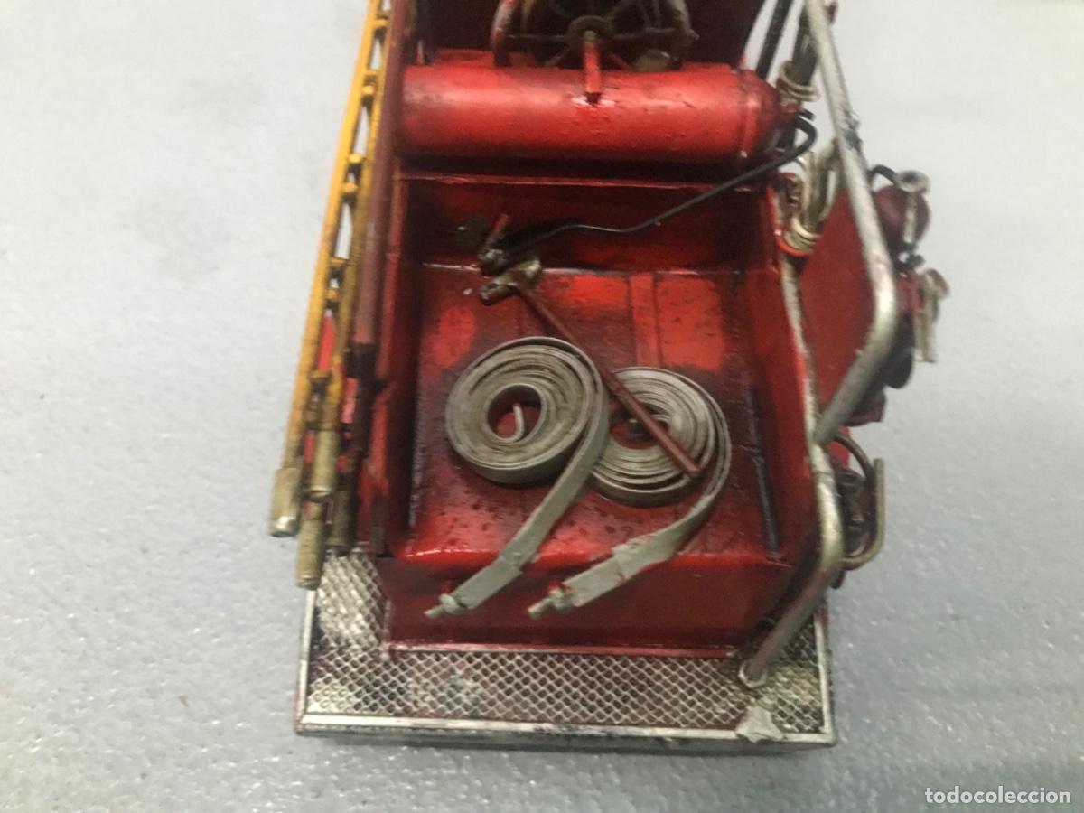 Juguetes antiguos: Cami&oacute;n de bomberos de decoraci&oacute;n - Foto 11