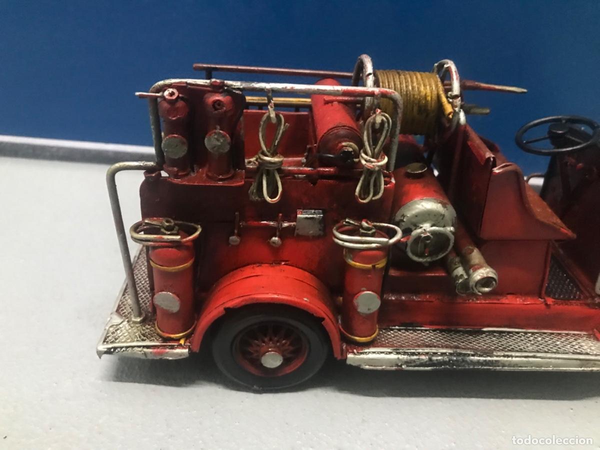 Juguetes antiguos: Cami&oacute;n de bomberos de decoraci&oacute;n - Foto 12