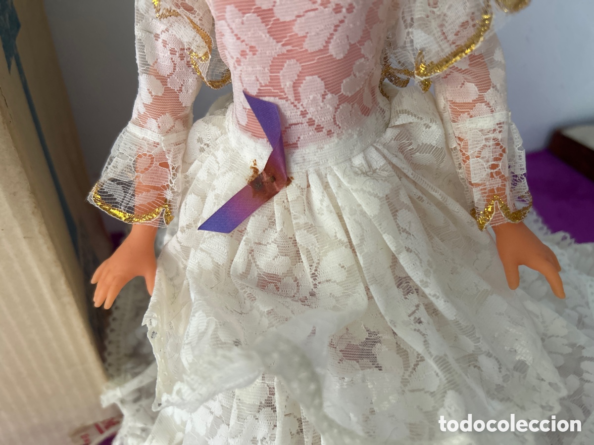 Juguetes antiguos: MU&Ntilde;ECA DE COMUNI&Oacute;N Y L&Aacute;MPARA ENDISA - Foto 4