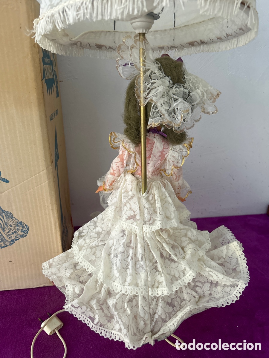 Juguetes antiguos: MU&Ntilde;ECA DE COMUNI&Oacute;N Y L&Aacute;MPARA ENDISA - Foto 8