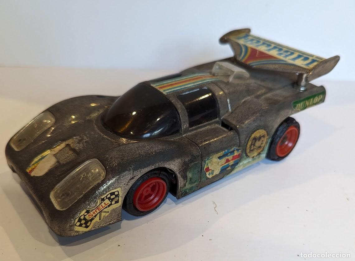 Juguetes antiguos: FERRARI A PILAS - Foto 7