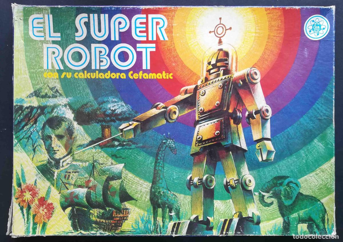 Juguetes antiguos: El Super Robot de Cefa. Funcionando con todas las l&aacute;minas. - Foto 1