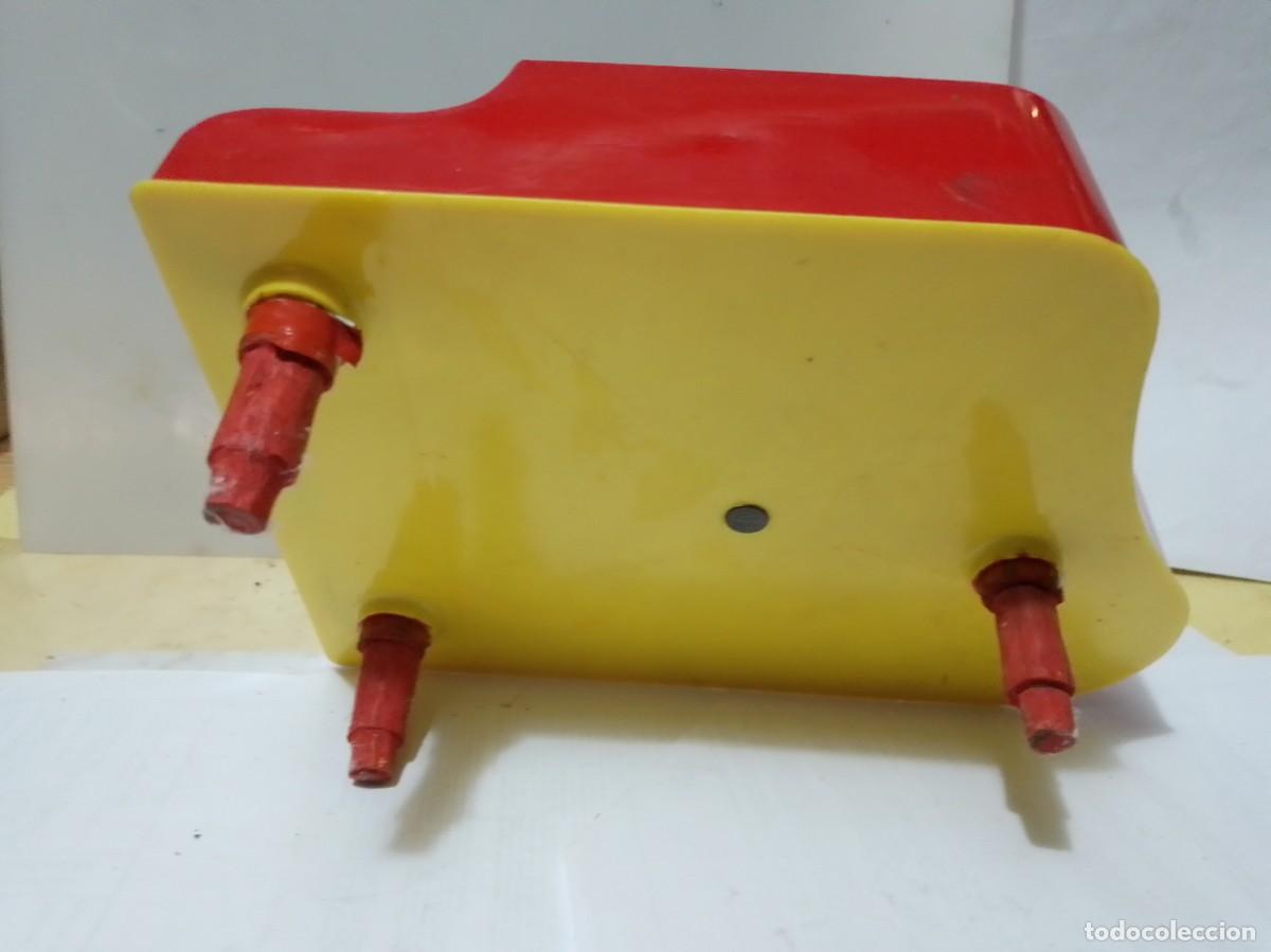 Juguetes antiguos: Antiguo piano en plastico - Foto 5