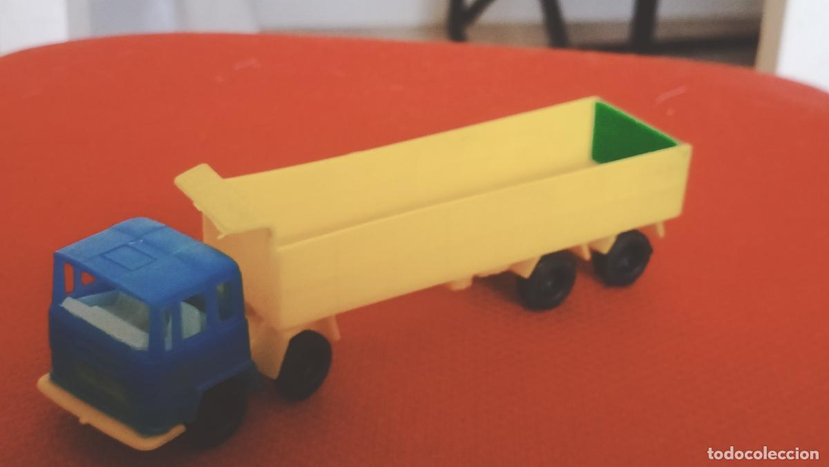 Juguetes antiguos: ANTIGUO TRAILER PEGASO DE JISA - Foto 2