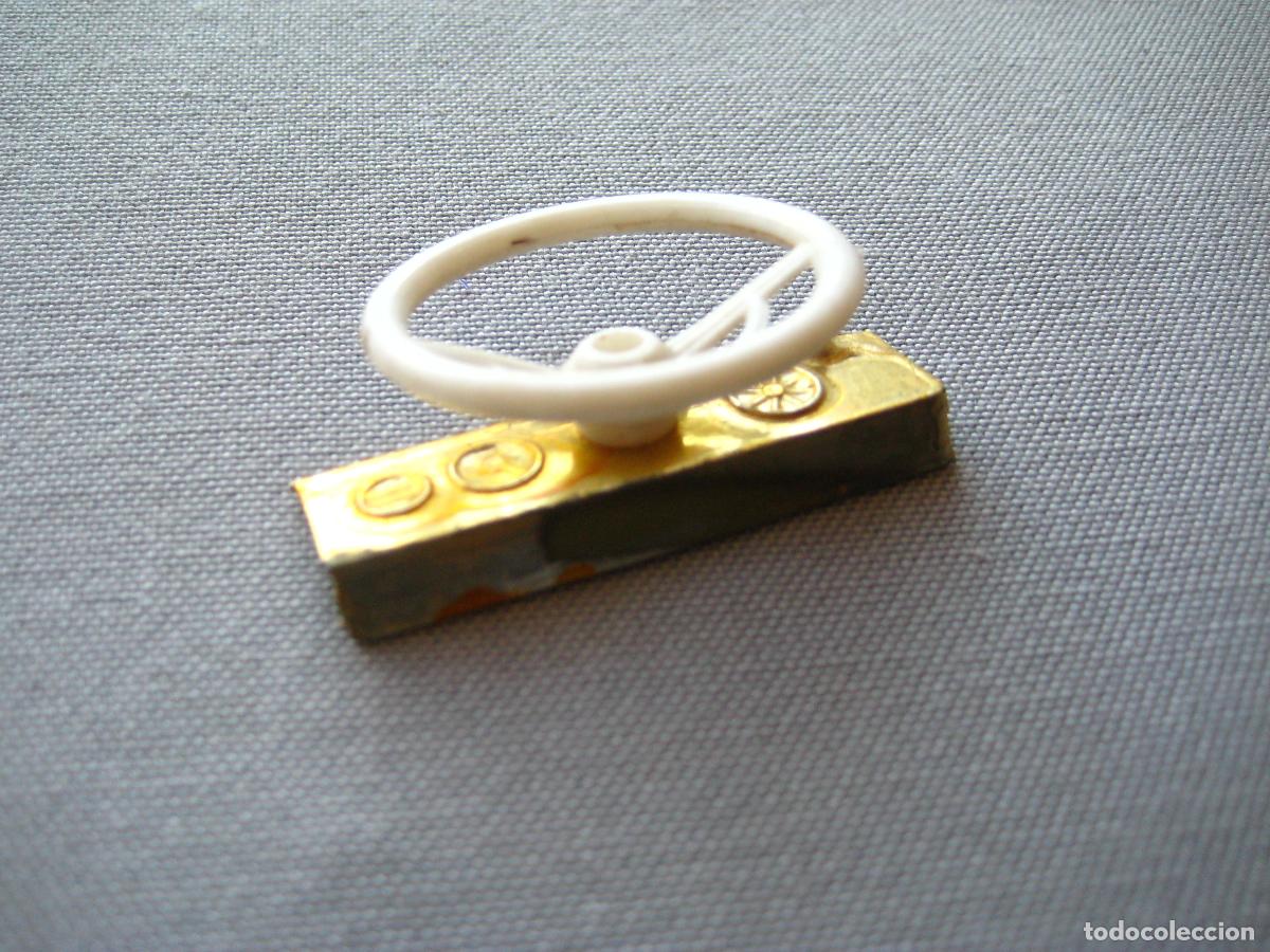 Juguetes antiguos: VOLANTE Y SALPICADERO DE COCHE DE PL&Aacute;STICO DE MARCA DESCONOCIDA. - Foto 2