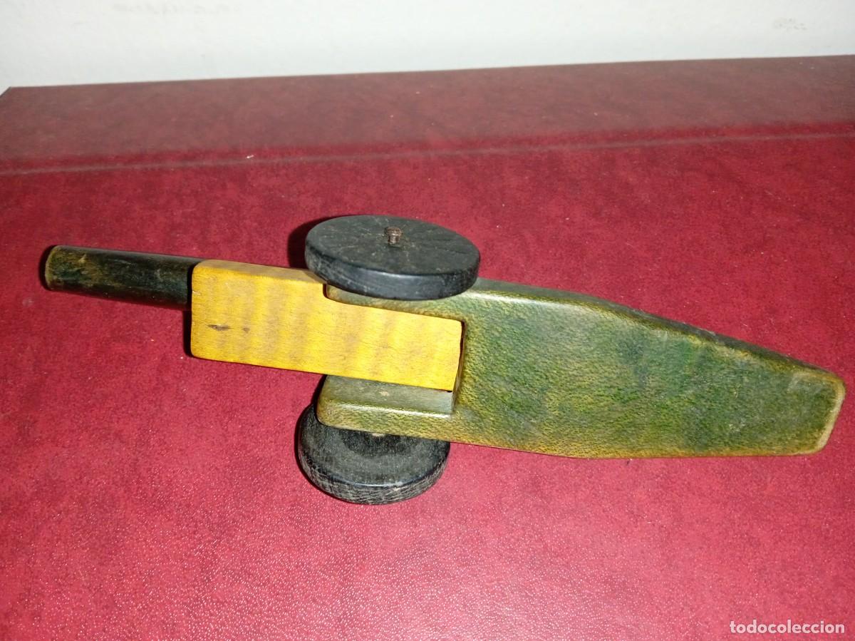 Juguetes antiguos: CA&Ntilde;&Oacute;N de Madera, INVICTA. - Foto 6