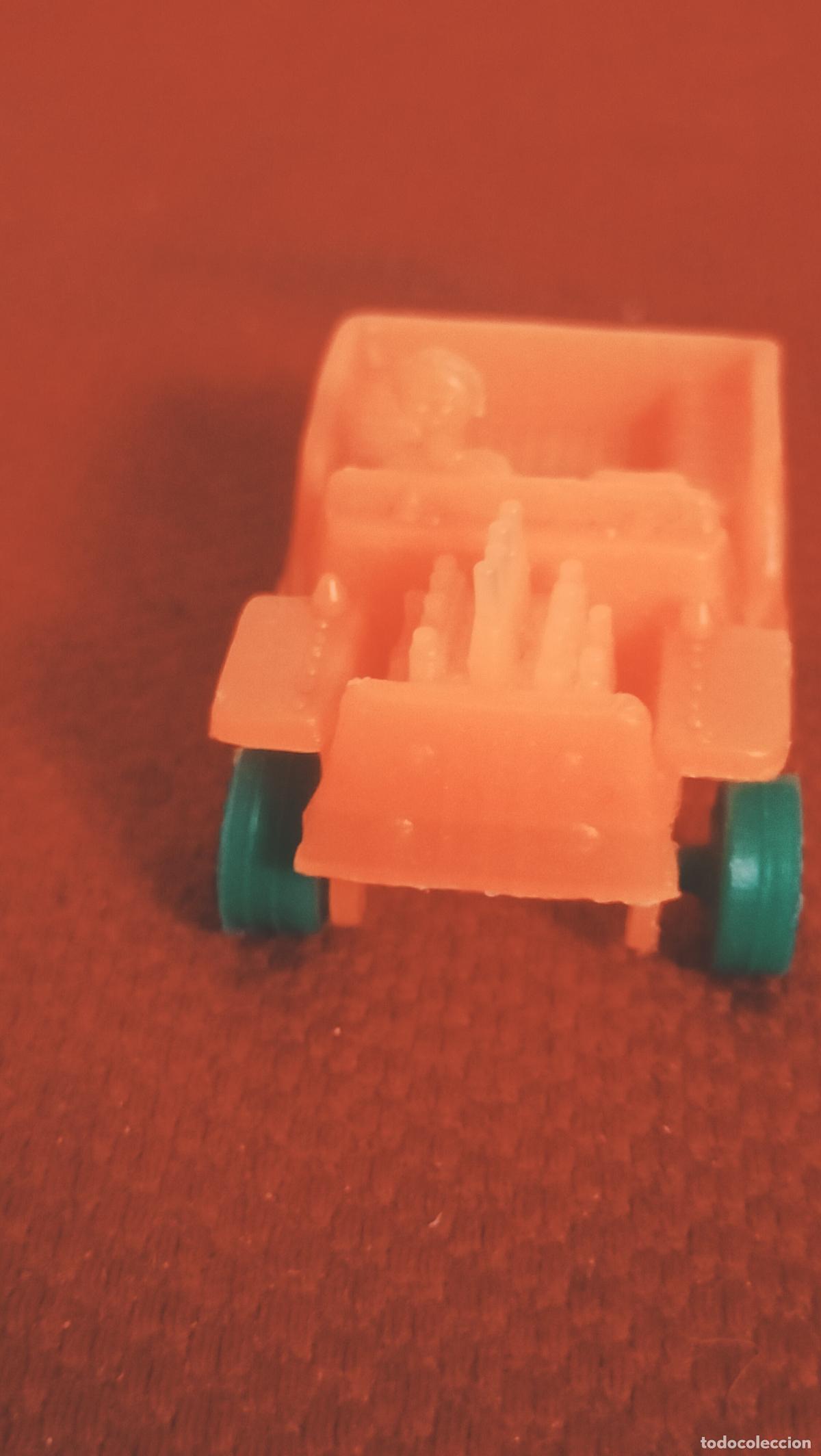 Juguetes antiguos: ANTIGUO COCHE TIPICO DE LOS KIOSKOS - Foto 1