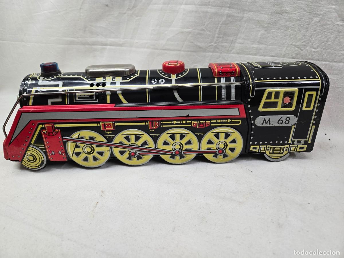 Juguetes antiguos: LOCOMOTORA M. 68 DE CHAPA EGE , NO FUNCIONA - Foto 2