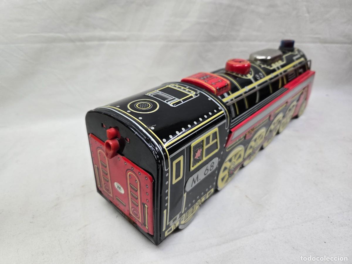 Juguetes antiguos: LOCOMOTORA M. 68 DE CHAPA EGE , NO FUNCIONA - Foto 5