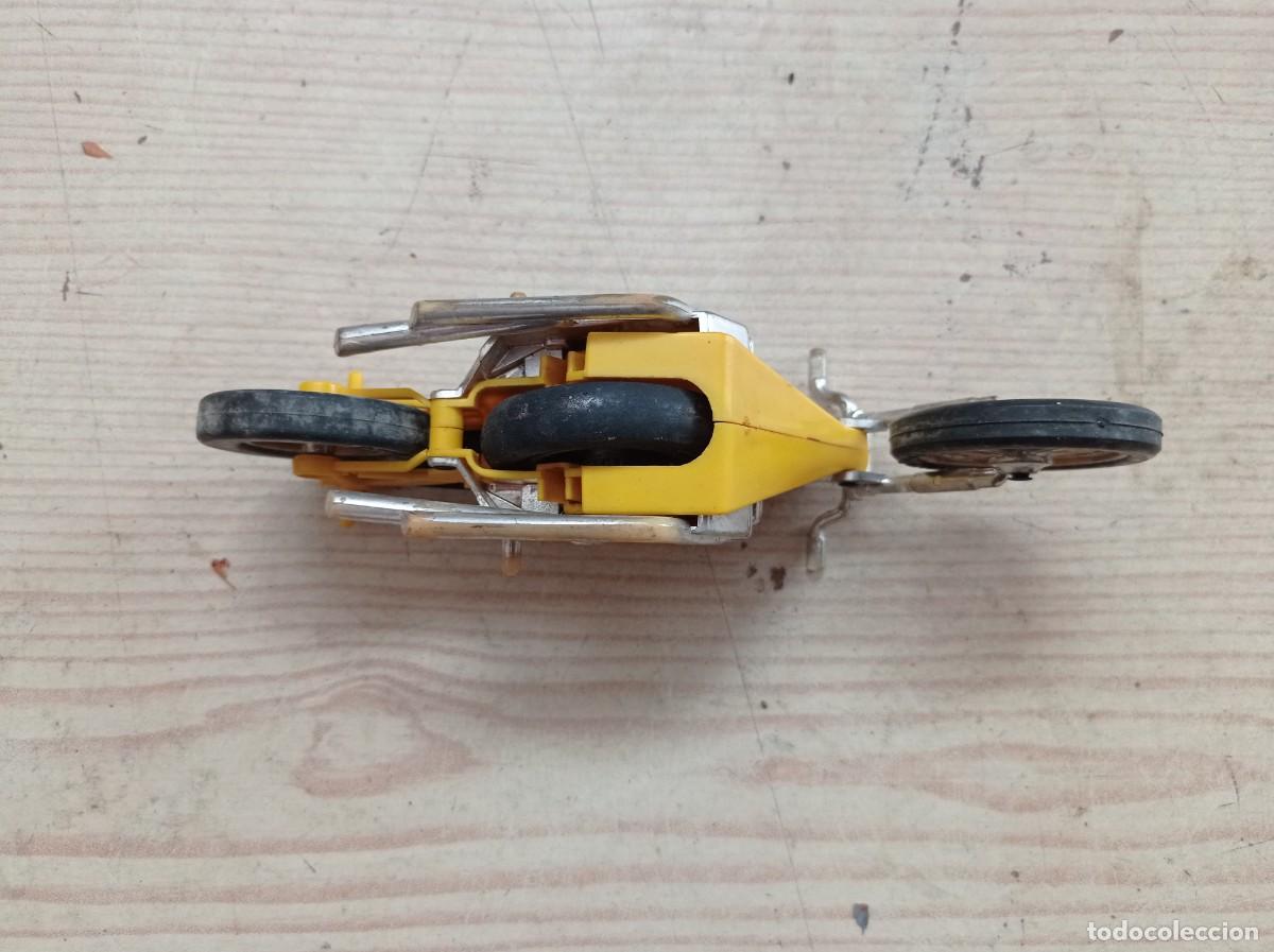 Juguetes antiguos: Moto Plastico Antigua - Foto 4