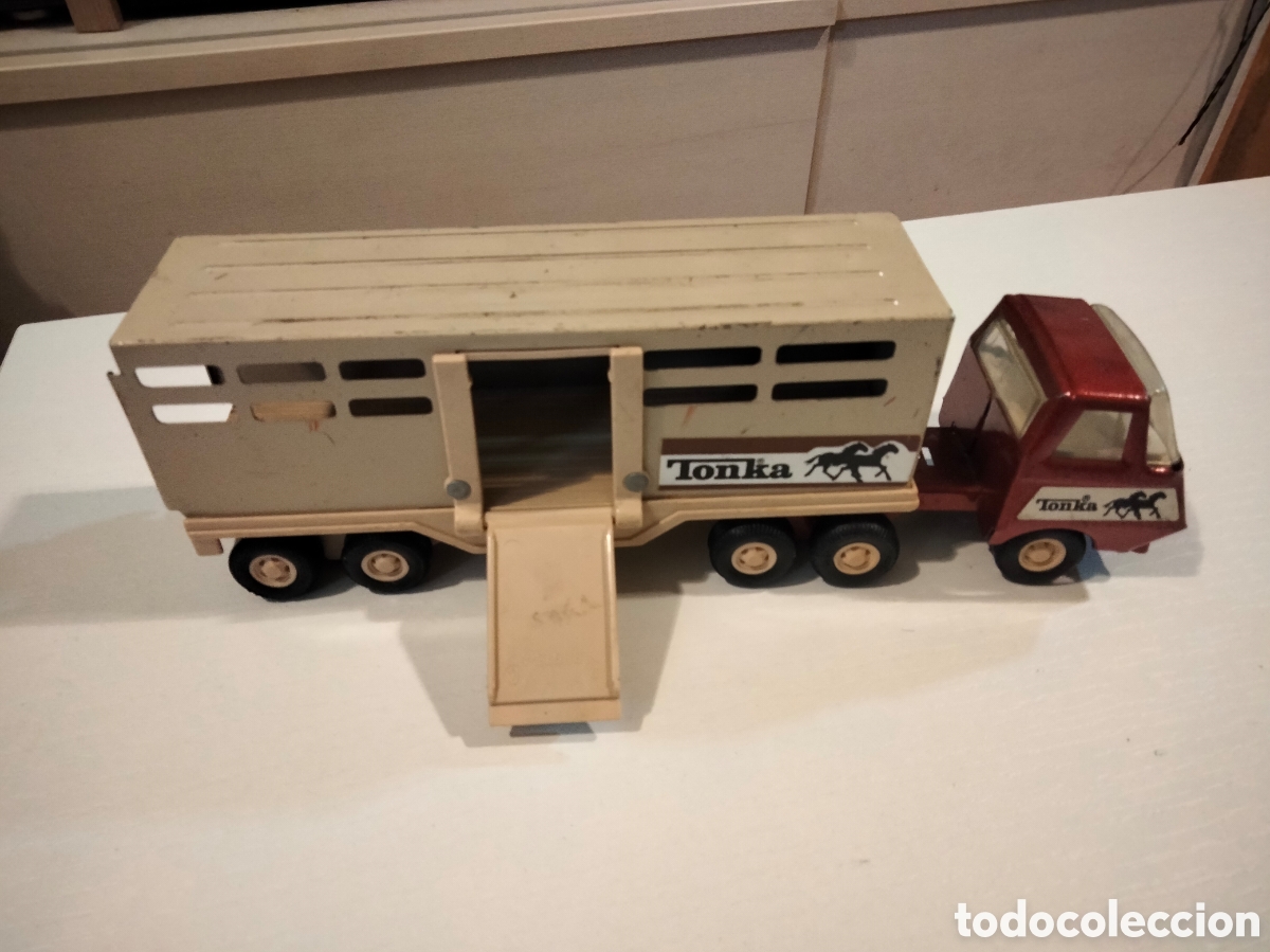 Juguetes antiguos: Cami&oacute;n Tonka caballos - Foto 2