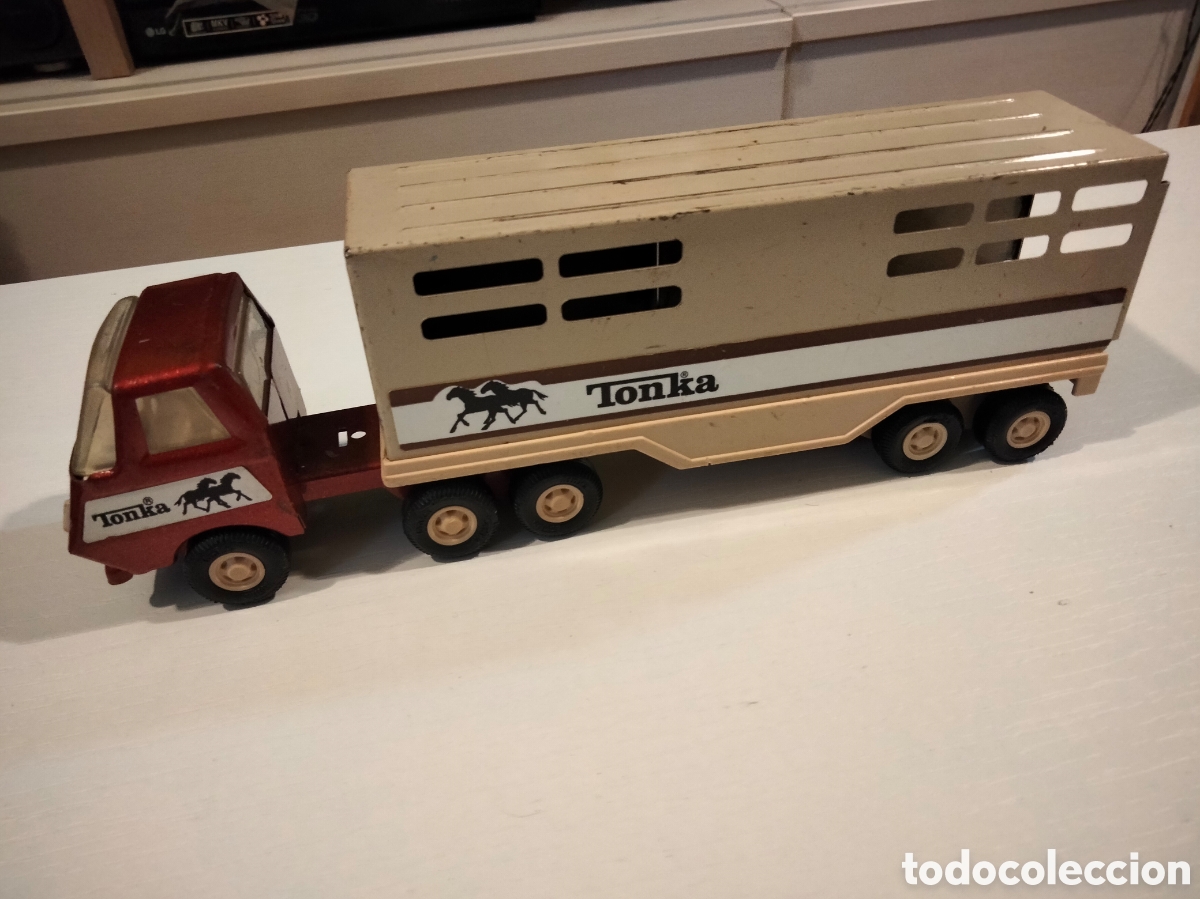 Juguetes antiguos: Cami&oacute;n Tonka caballos - Foto 1