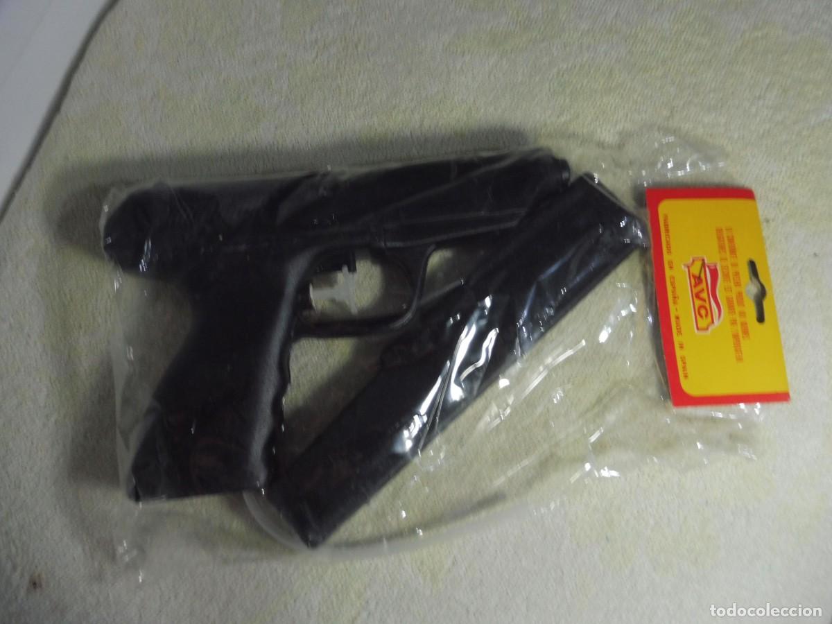 Juguetes antiguos: Pistola de agua AVC a estrenar