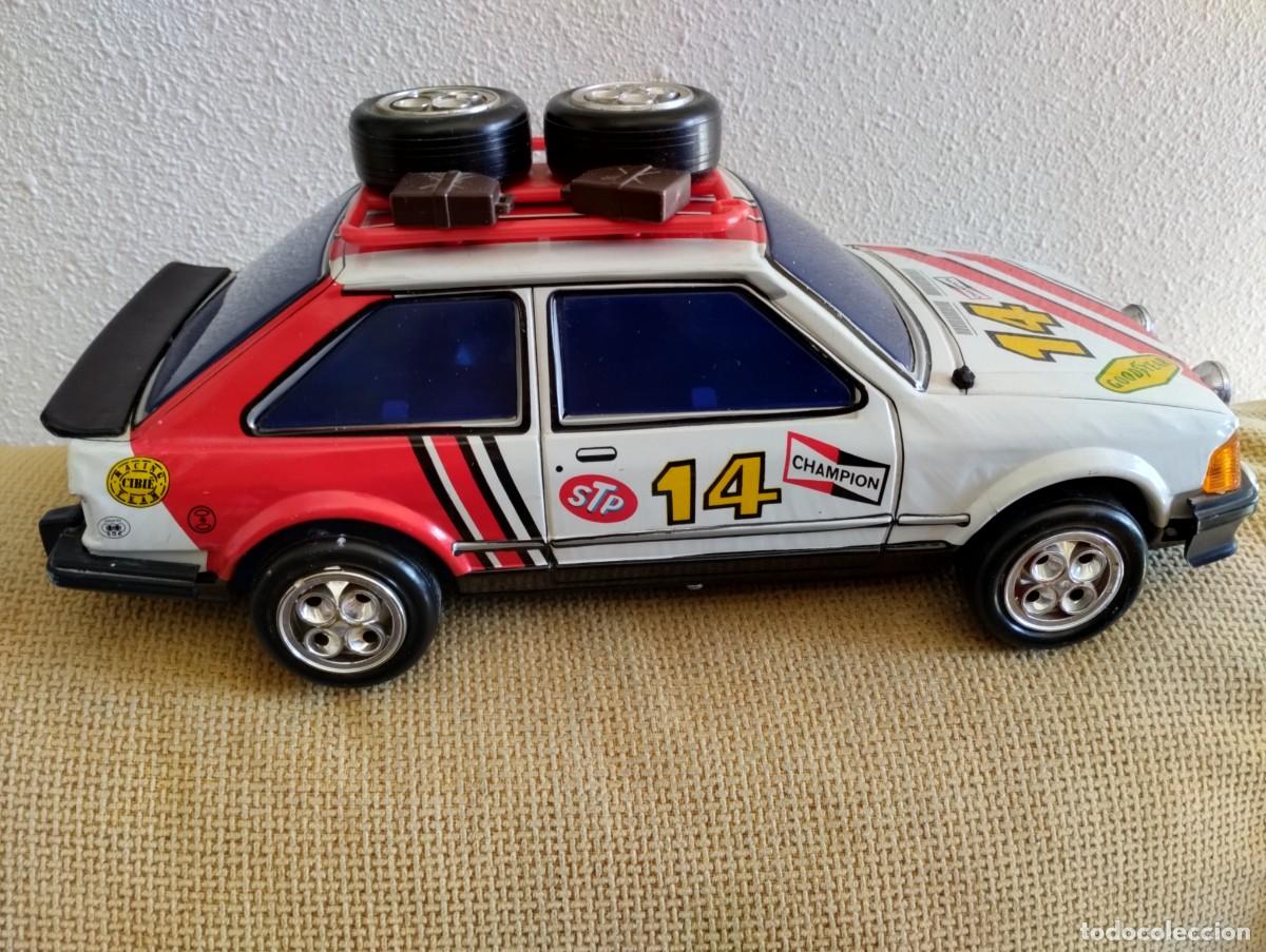 Juguetes antiguos: Ford Escort Ege antiguo - Foto 3