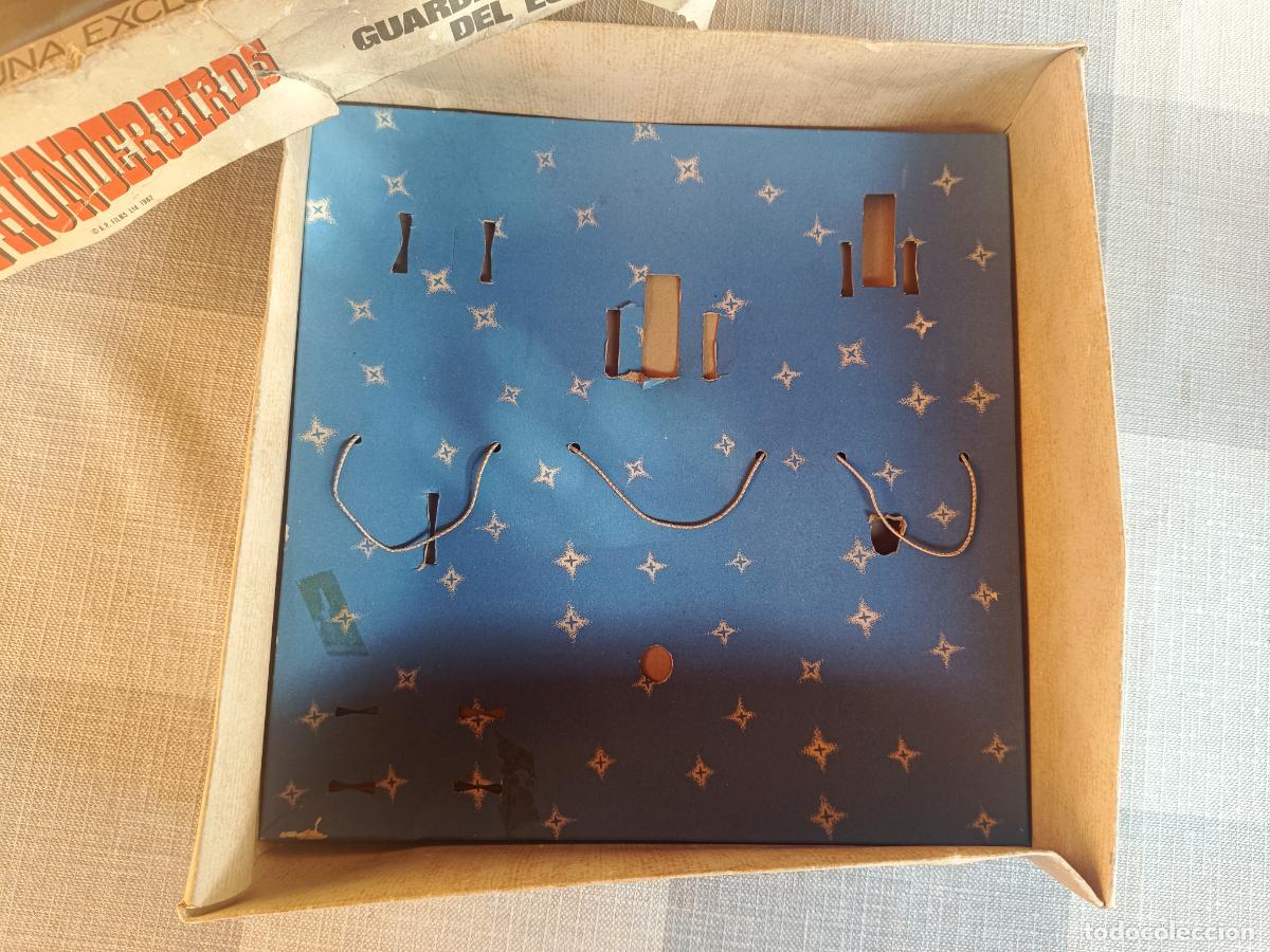 Juguetes antiguos: Caja de los Thunderbirds de Molto - Foto 3