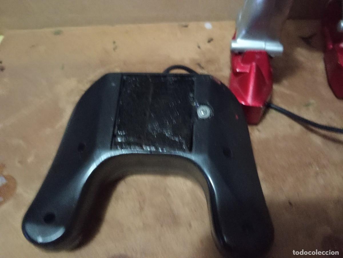 Juguetes antiguos: Robot con mando a pilas - Foto 6