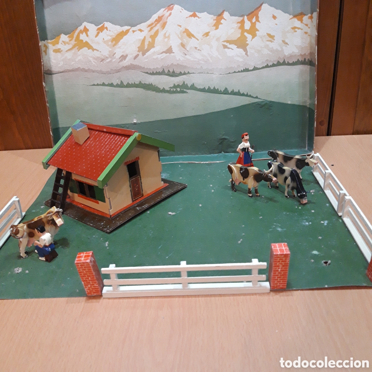 Juguetes antiguos: Granja de juguetes BAVI 101 - Foto 1