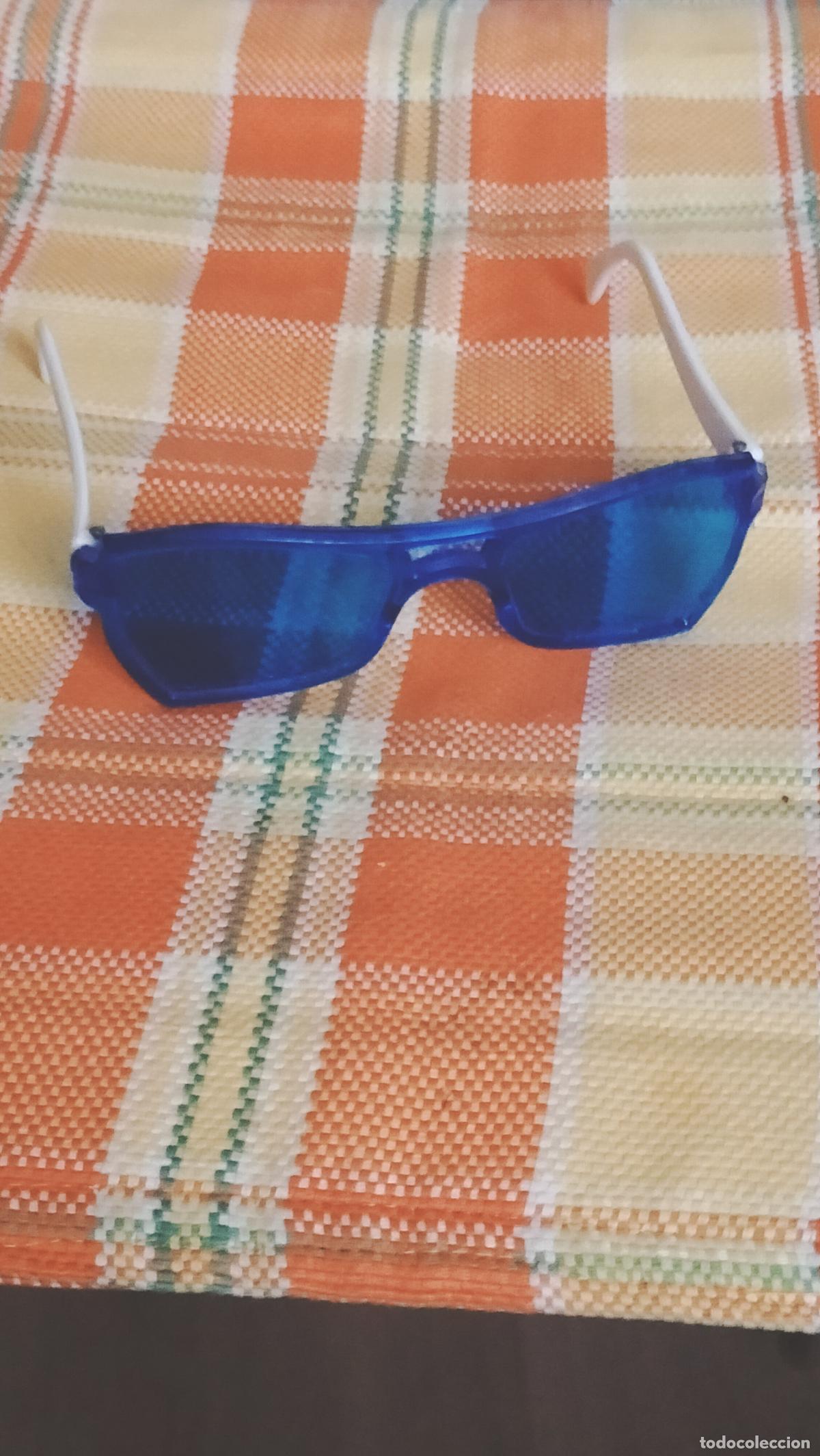Juguetes antiguos: ANTIGUAS GAFAS DE VENTA EN LOS KIOSKOS - Foto 1