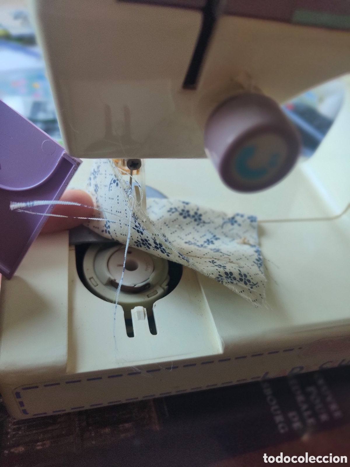 Juguetes antiguos: M&Aacute;QUINA DE COSER DE CHABEL MARCA FEBER - Foto 5