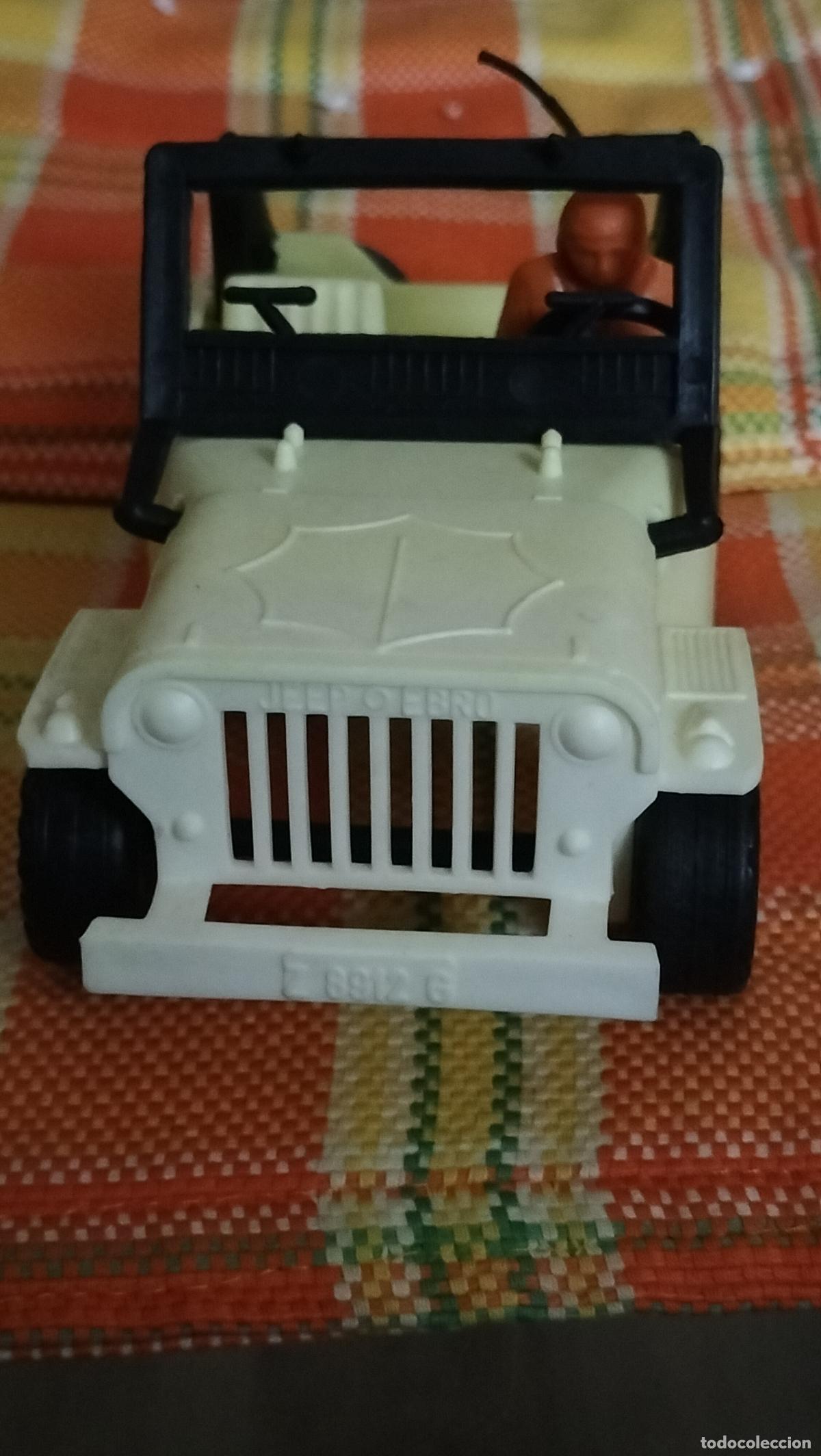 Juguetes antiguos: ANTIGUO JEEP DE PLASTICOS VAM - Foto 1
