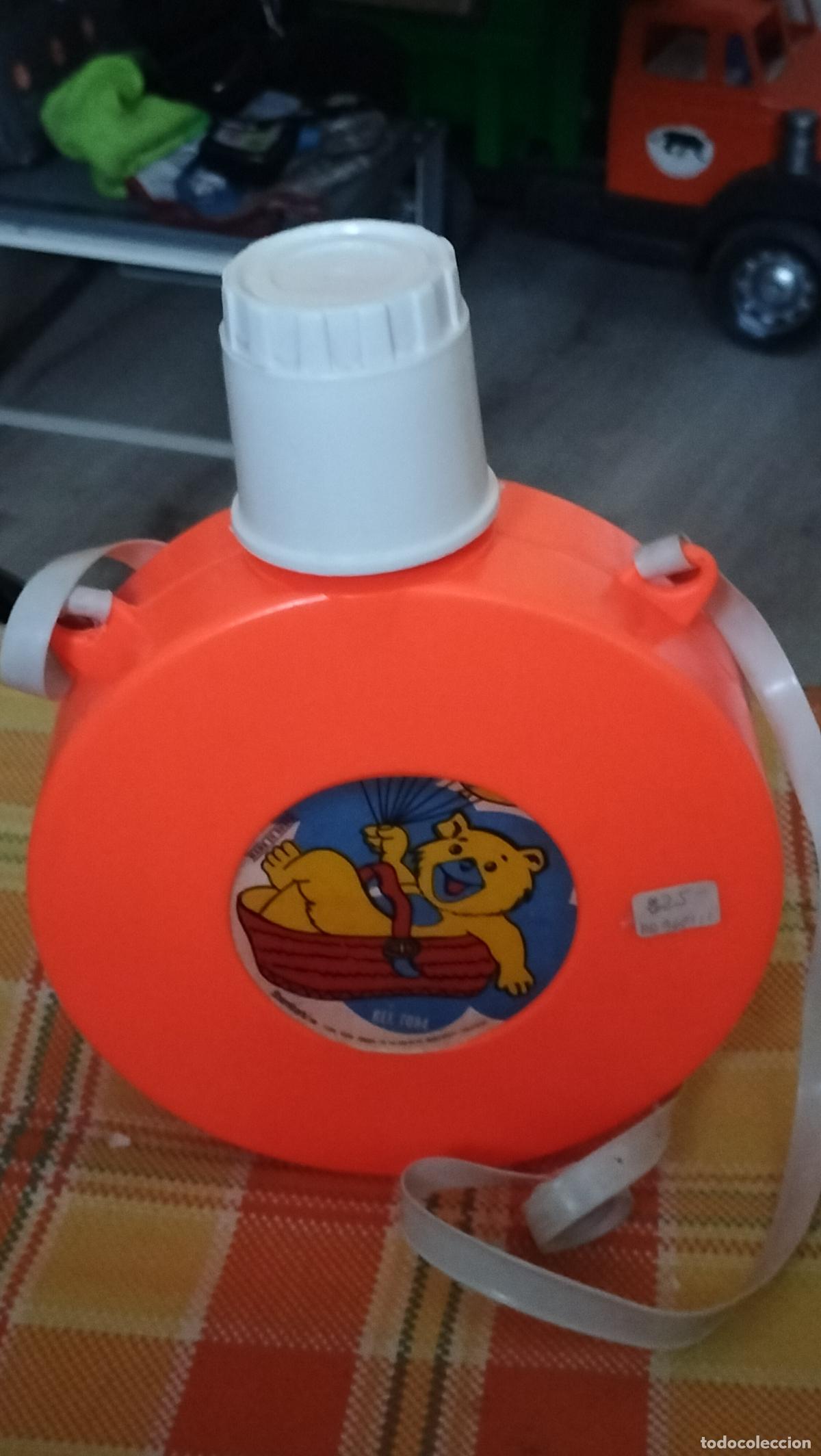Juguetes antiguos: ANTIGUA CANTIMPLORA DE PLASTICO - Foto 2