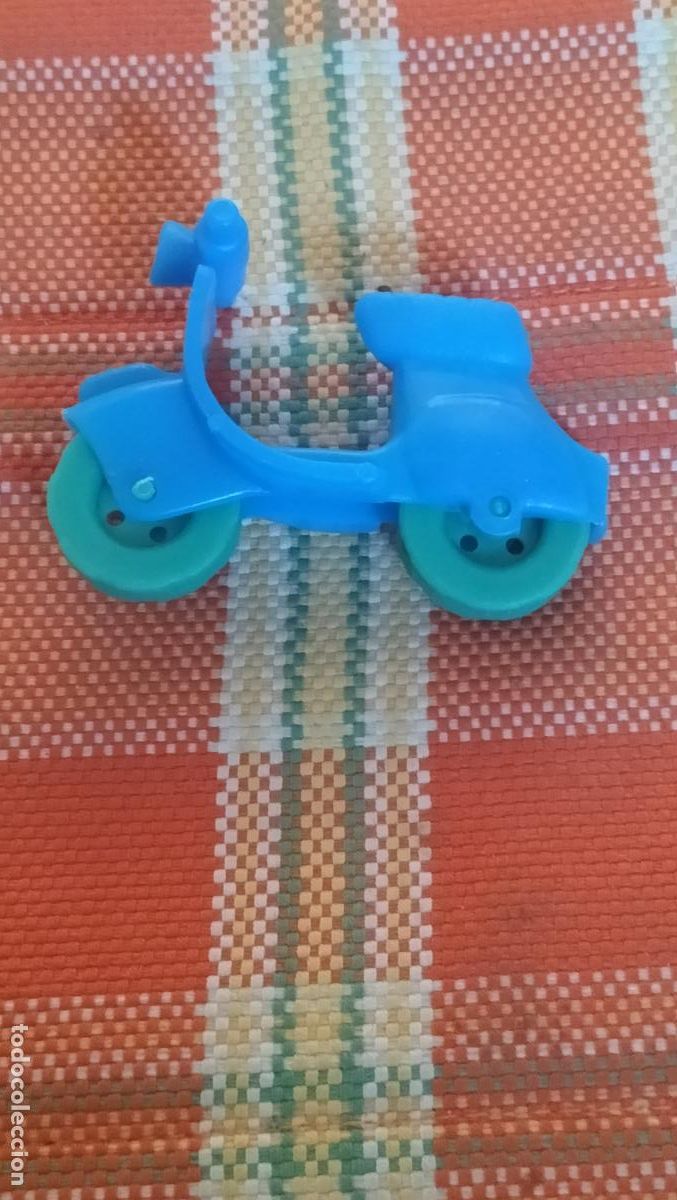 Juguetes antiguos: MOTO JISA DE PLASTICO - Foto 1