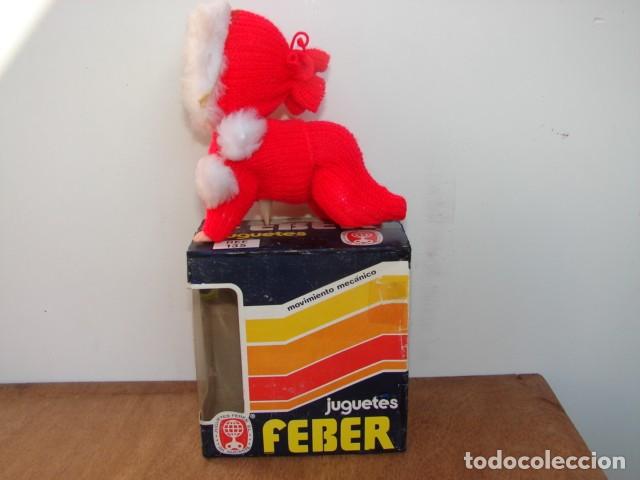 Juguetes antiguos: MU&Ntilde;ECA BEB&Eacute; GATEADOR A CUERDA - FEBER - Foto 2
