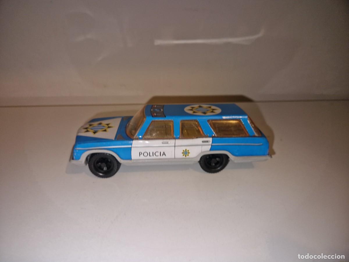 Juguetes antiguos: MERCEDES RANCHERA ANTIGUO COCHE POLICIA
