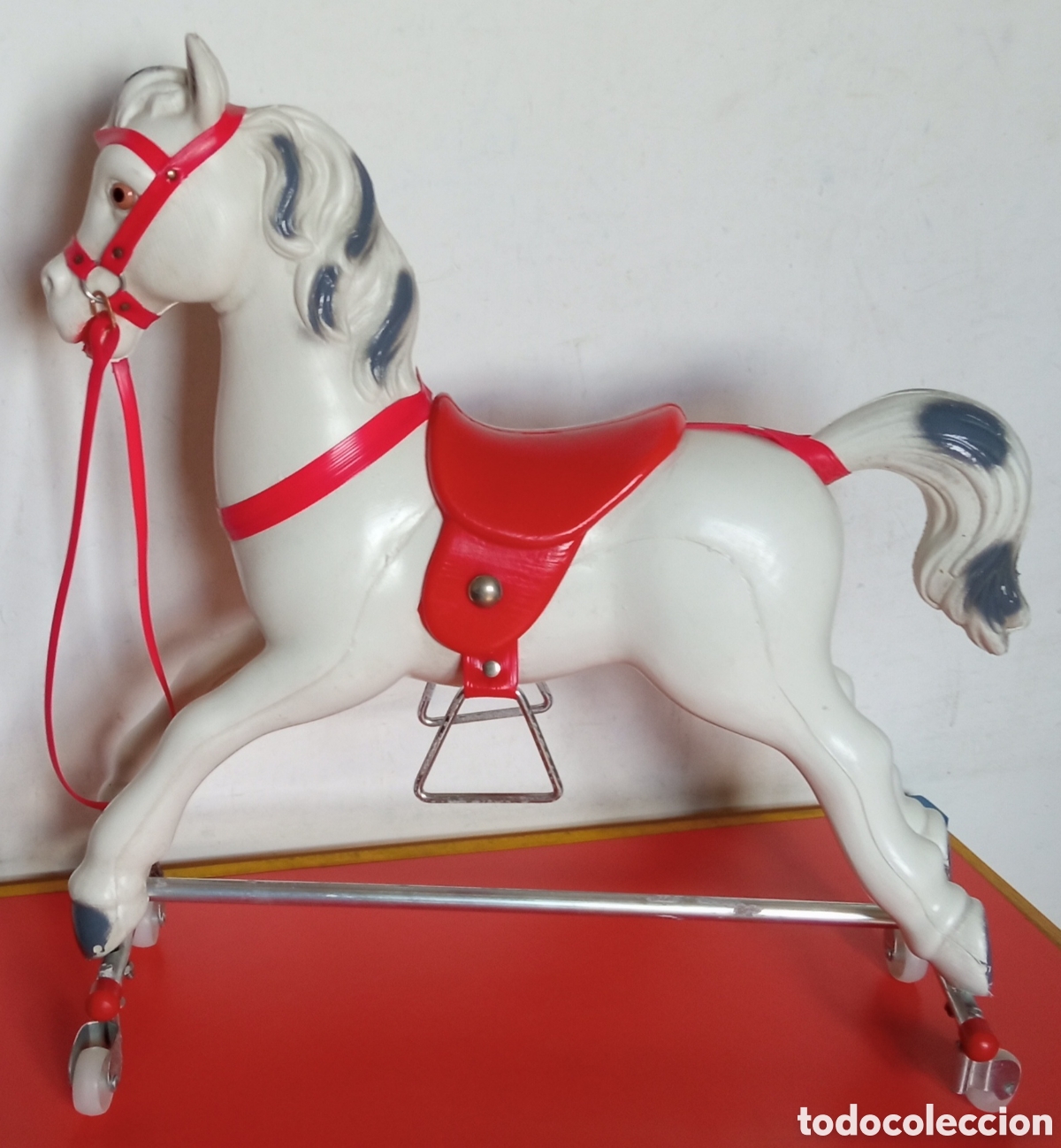 Juguetes antiguos: PEQUE&Ntilde;O CABALLO RUEDAS ANGARO 80'S.NUEVO.