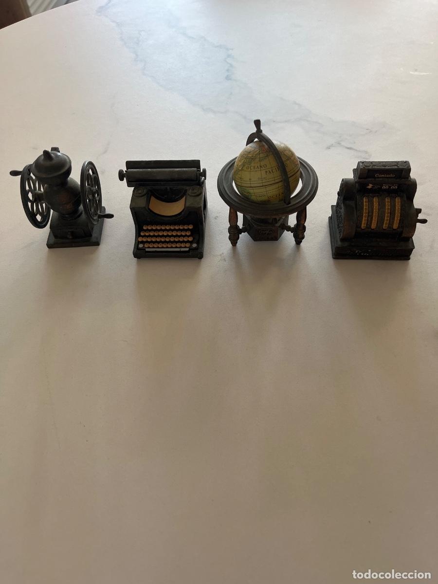 Juguetes antiguos: Lote antiguo sacapuntas plasme. Made in Spain