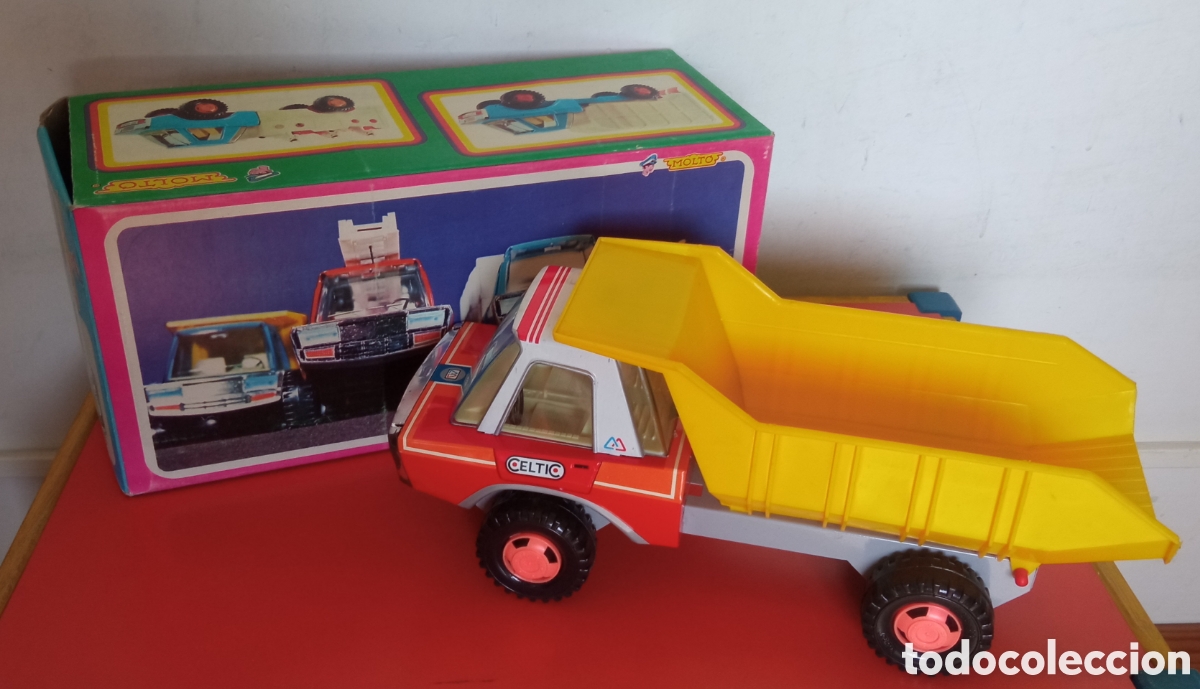 Juguetes antiguos: CAMI&Oacute;N VOLQUETE BASCULANTE SERIE CELTIC.MOLT&Oacute; 80'S.NUEVO EN CAJA.