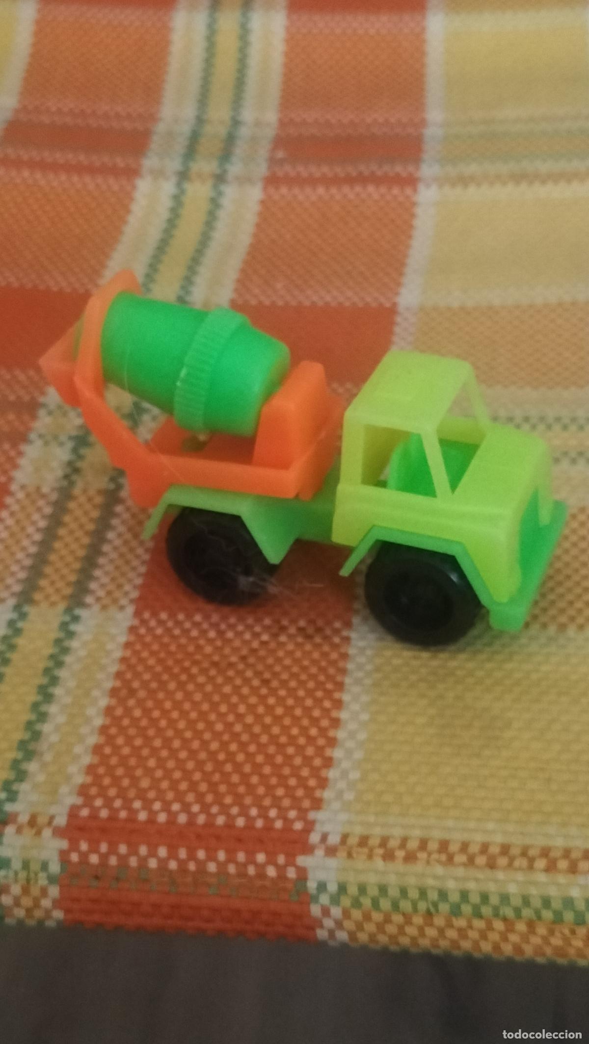 Juguetes antiguos: ANTIGUO CAMION HORMIGONERA DE JUGUETES JISA