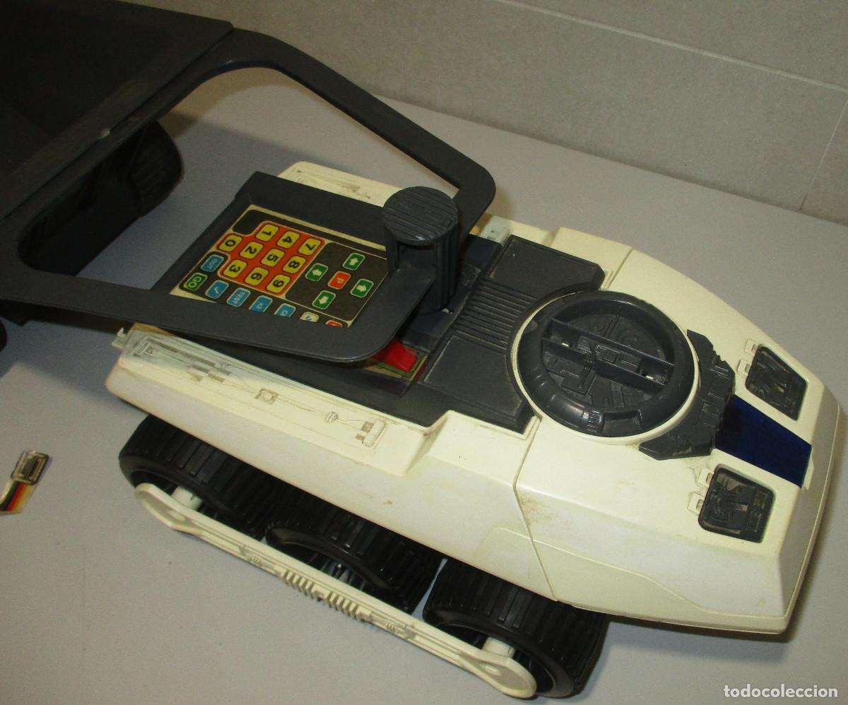Juguetes antiguos: veh&iacute;culo programable BIGTRAK + remolque TRANSPORT, de MB - Foto 2