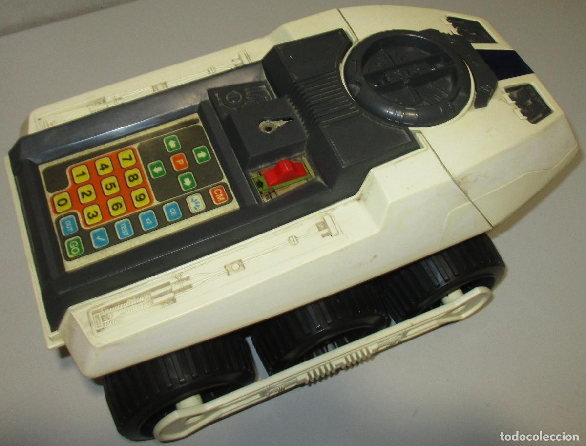 Juguetes antiguos: veh&iacute;culo programable BIGTRAK + remolque TRANSPORT, de MB - Foto 3