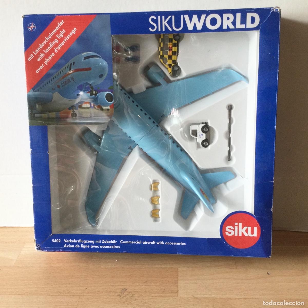 Juguetes antiguos: Avi&oacute;n comercia con accesorios. Siku. - Foto 1
