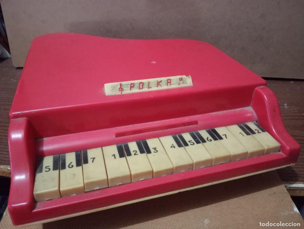 Juguetes antiguos: Antiguo piano de plastico `