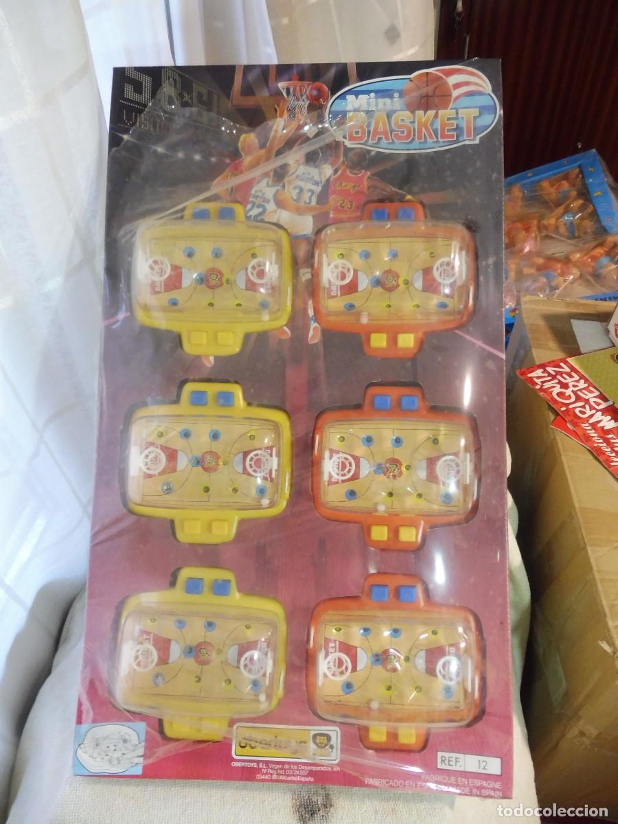 Juguetes antiguos: Expositor completo mini basket basquet referencia 12, Obertoys