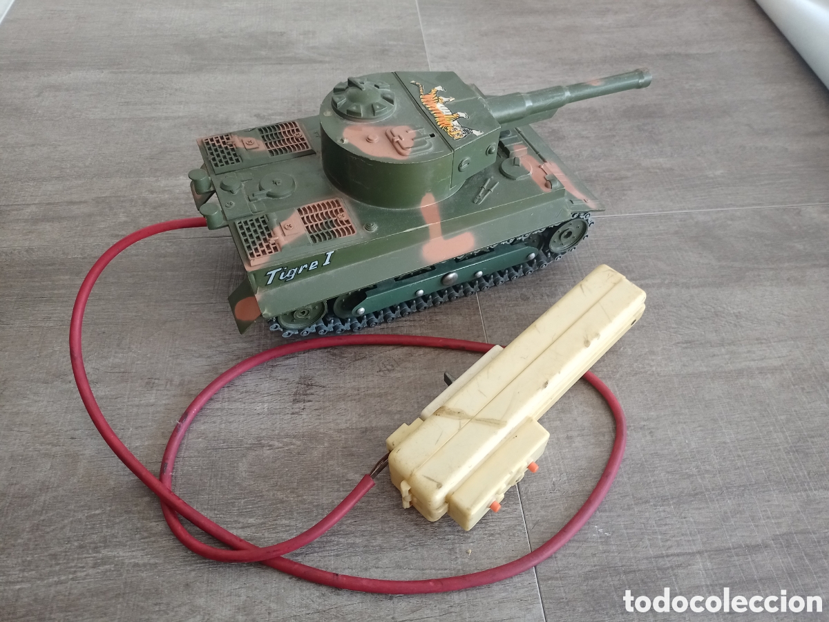 Altes Spielzeug: Antiguo tanque Clim con mando de control original a&ntilde;os 70 80 T 801 Tigre 1