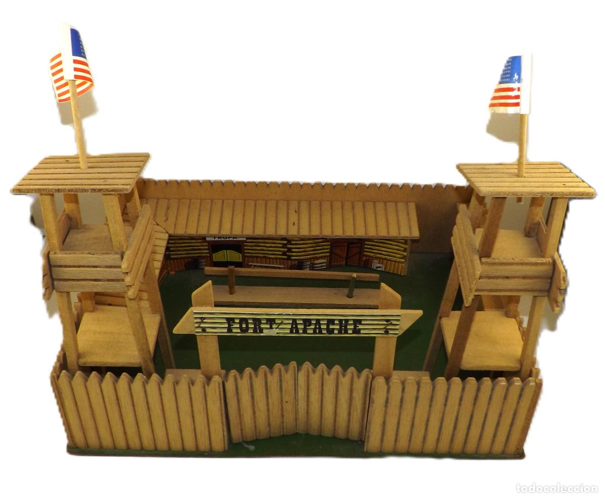 Juguetes antiguos: Comansi Fort Apache + Lote figuras de Comansi - Foto 3