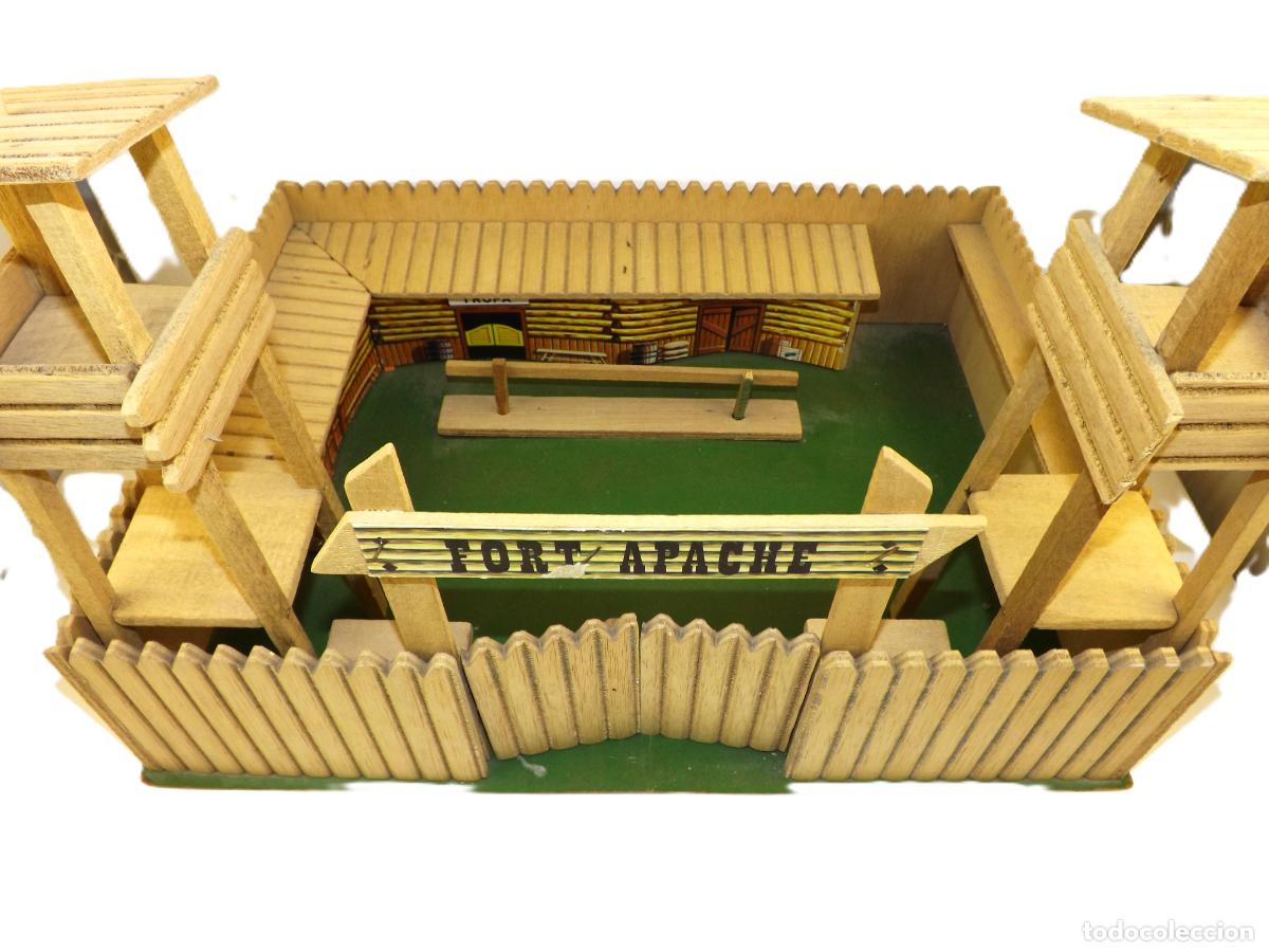 Juguetes antiguos: Comansi Fort Apache + Lote figuras de Comansi - Foto 4