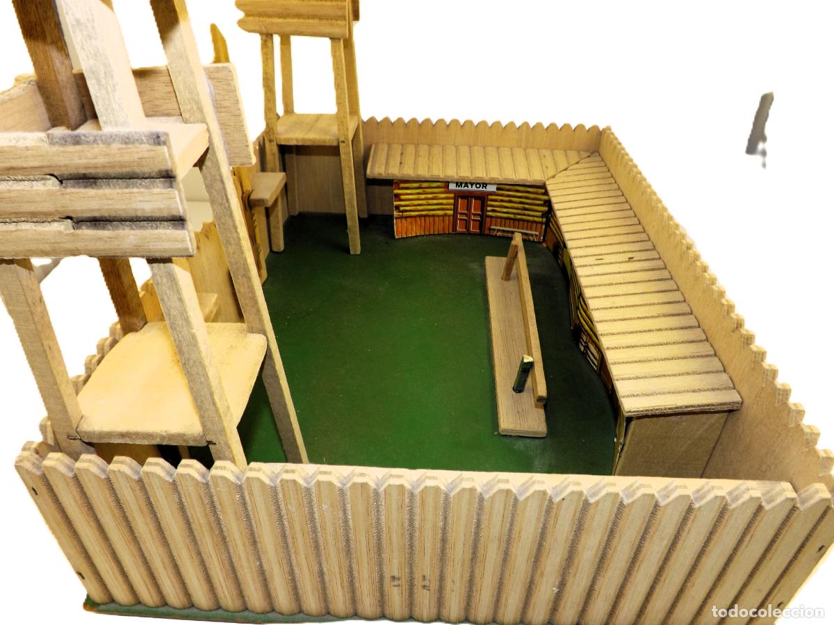 Juguetes antiguos: Comansi Fort Apache + Lote figuras de Comansi - Foto 7