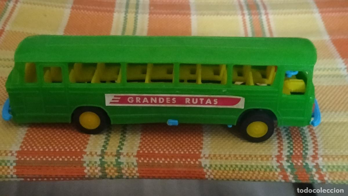 Juguetes antiguos: ANTIGUO AUTOBUS DE PLASTICOS VAM - Foto 5