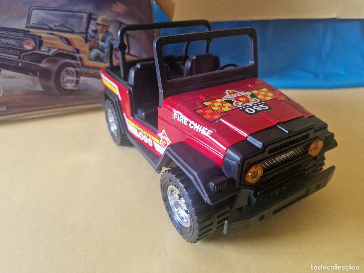 Juguetes antiguos: COCHE JEEP TOYOTA BOMBEROS DE GOZAN